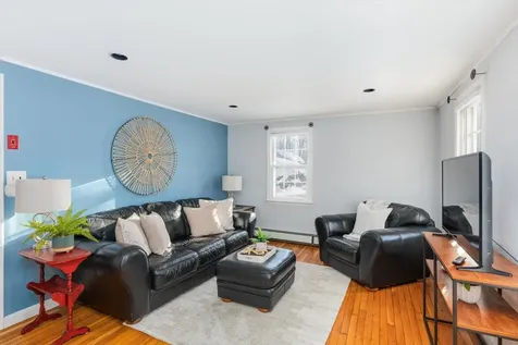 71 Mountain View Drive Peterborough NH 03458