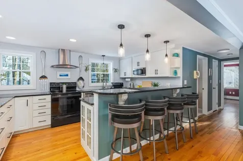 71 Mountain View Drive Peterborough NH 03458