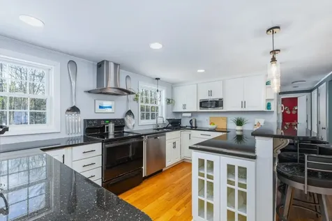 71 Mountain View Drive Peterborough NH 03458