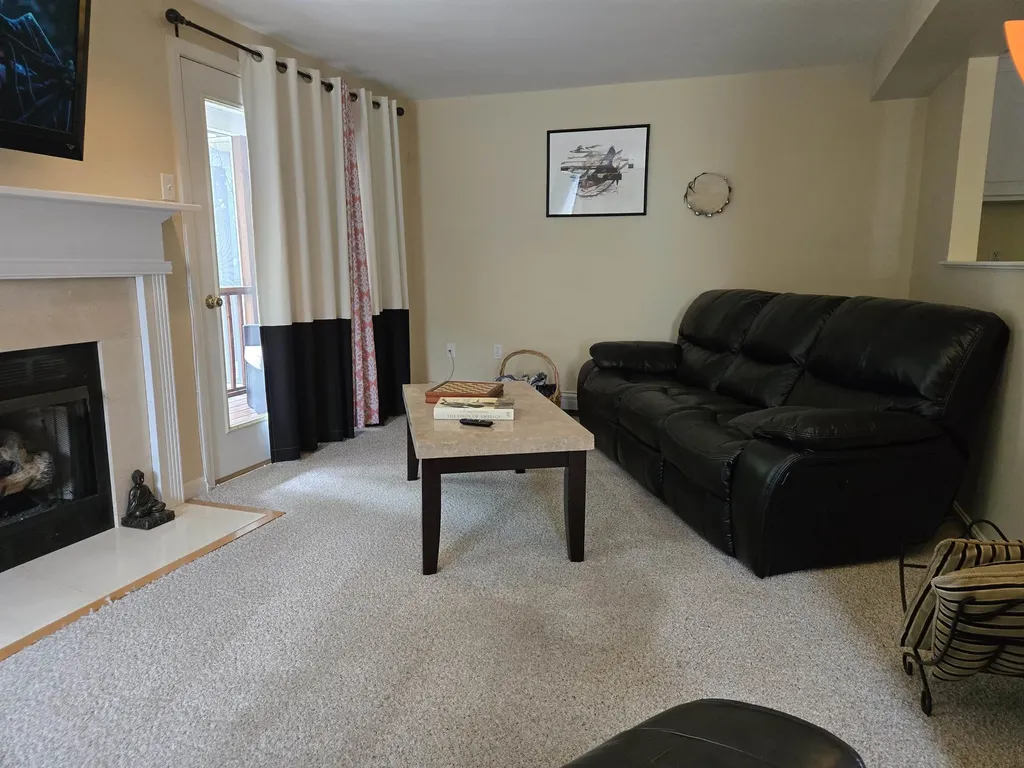 35 Collins Landing Road Weare NH 03281