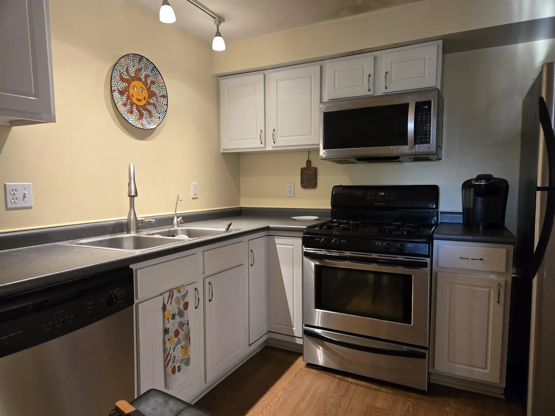 35 Collins Landing Road Weare NH 03281