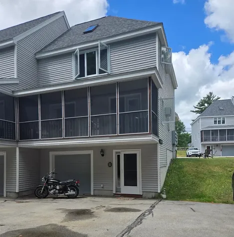 35 Collins Landing Road Weare NH 03281
