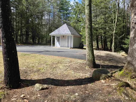 35 Collins Landing Road Weare NH 03281