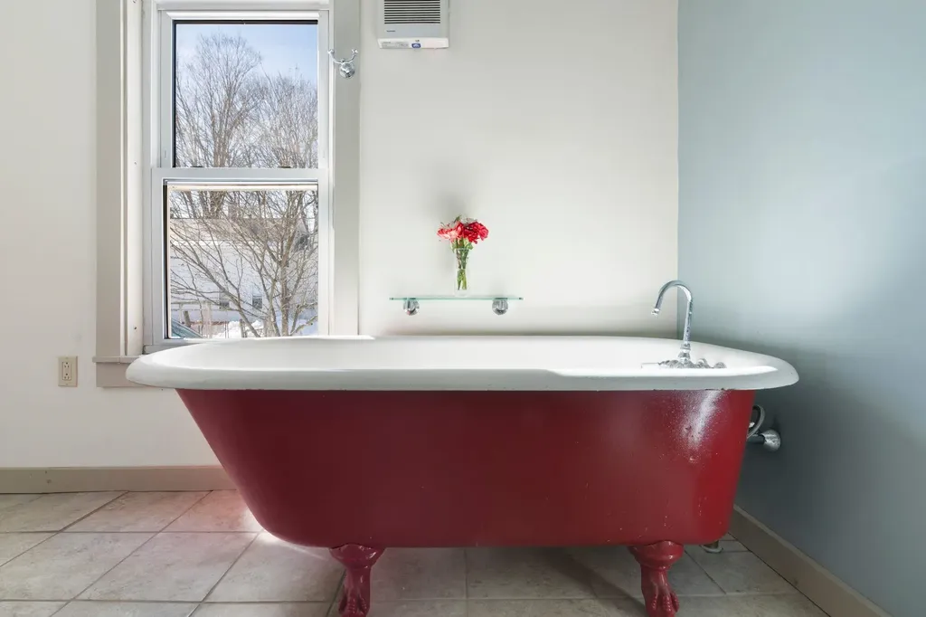 15 West Street Brattleboro VT 05301