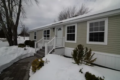 36 Seabreeze Drive North Hampton NH 03862