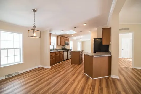 36 Seabreeze Drive North Hampton NH 03862