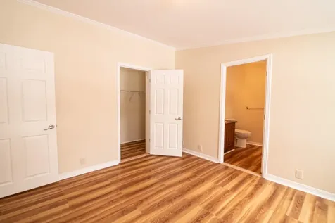 36 Seabreeze Drive North Hampton NH 03862