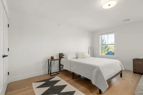 12 Founders Square Greenland NH 03840