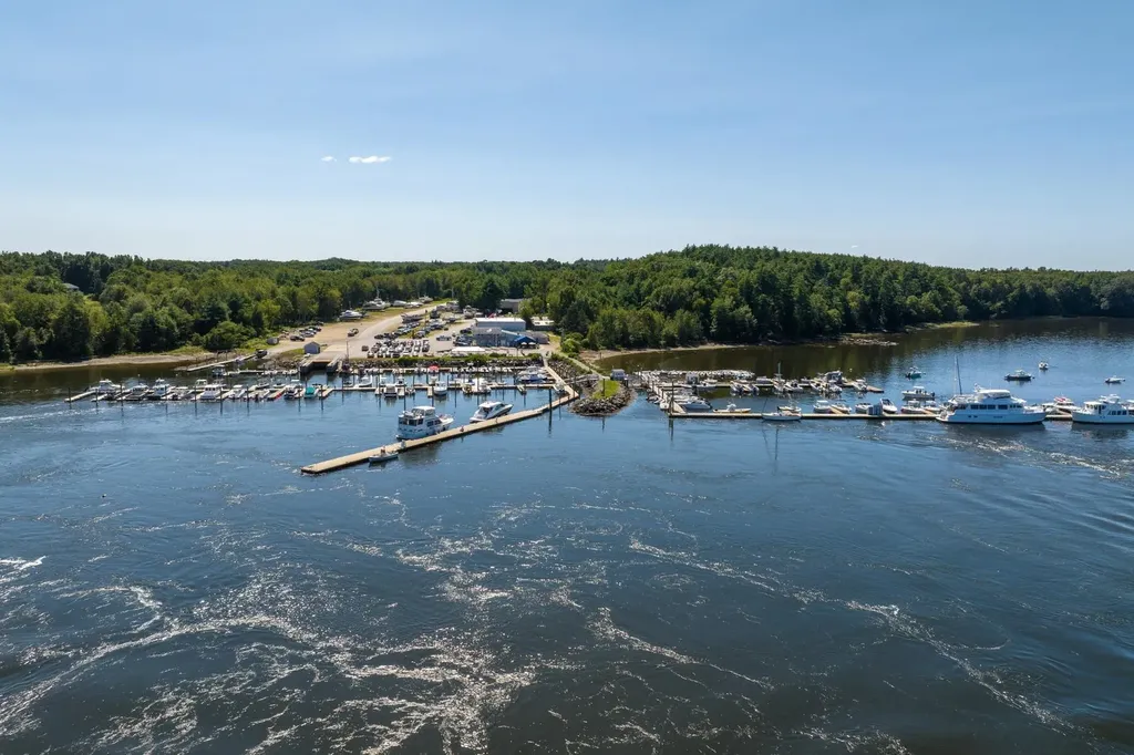 Slip 13 Little Bay Marina Dover NH 03820