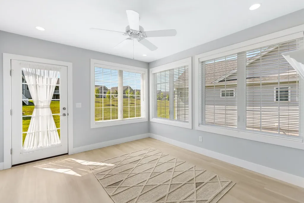 27 Mulberry Lane Epping NH 03042