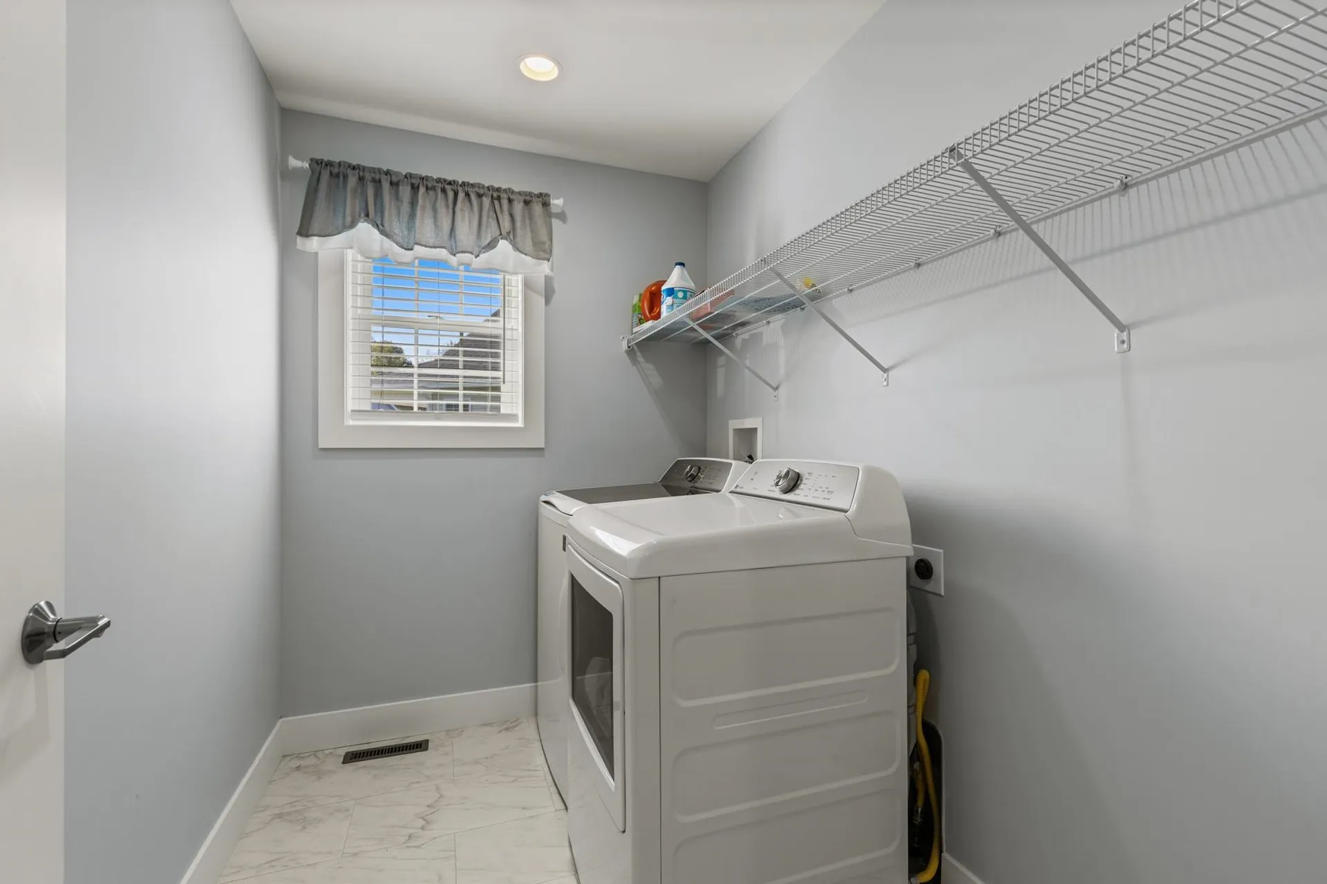 27 Mulberry Lane Epping NH 03042