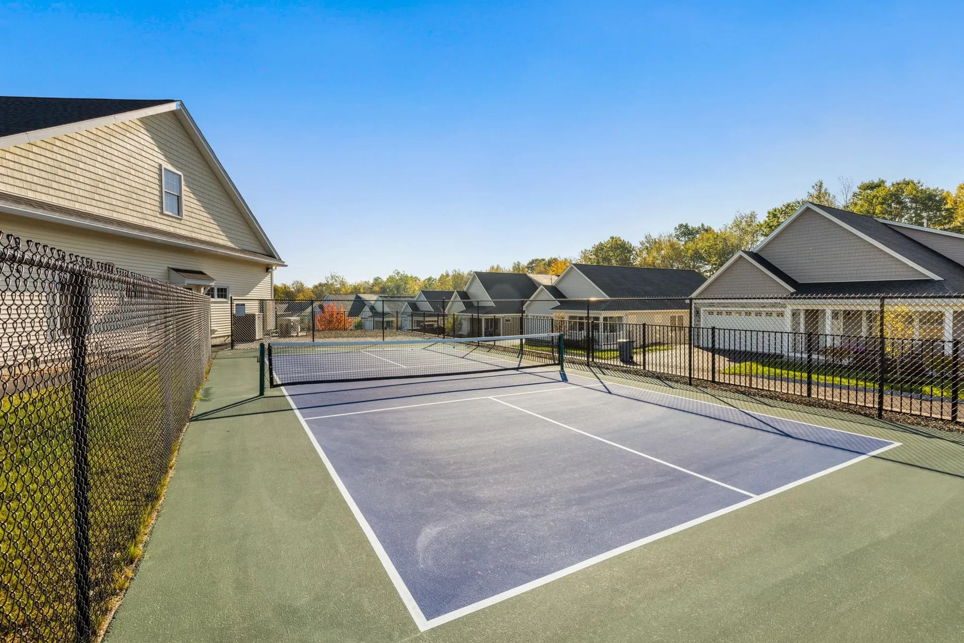 27 Mulberry Lane Epping NH 03042