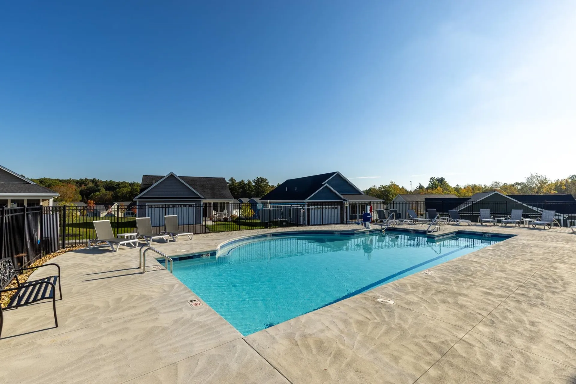 27 Mulberry Lane Epping NH 03042