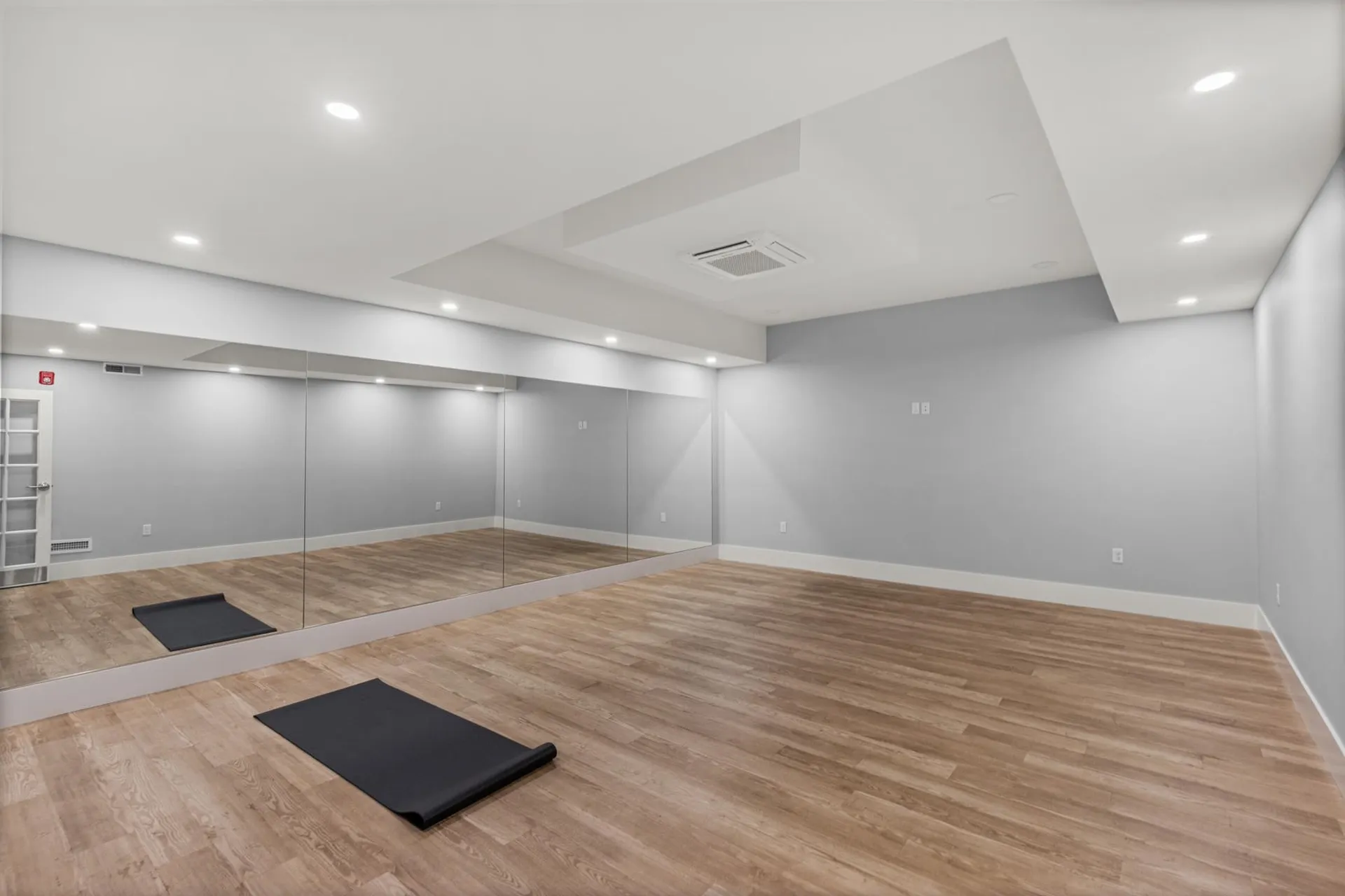 27 Mulberry Lane Epping NH 03042