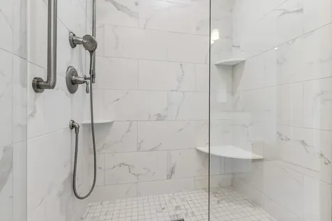 27 Mulberry Lane Epping NH 03042