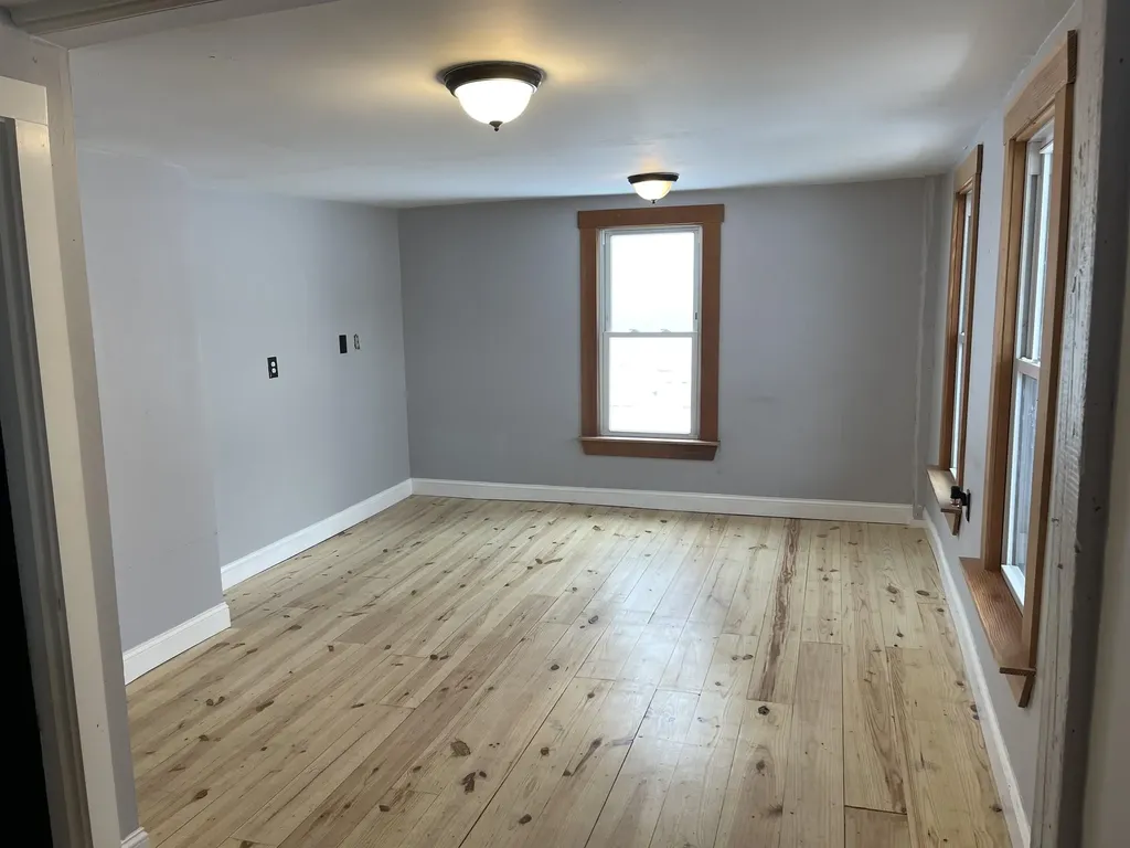 173 Main Street Belmont NH 03220