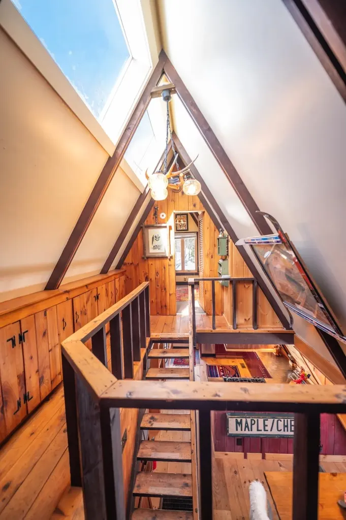 13 Yodeling Lane Dover VT 05356