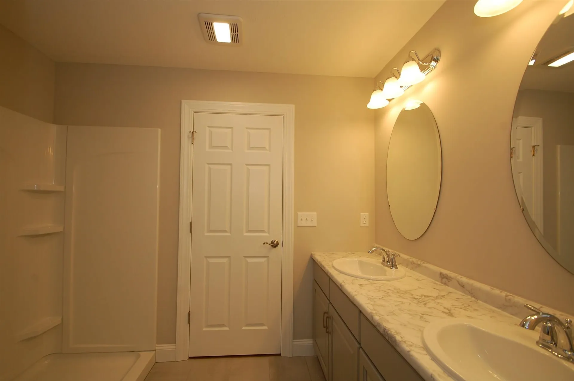 146 Brookview Drive Hooksett NH 03106