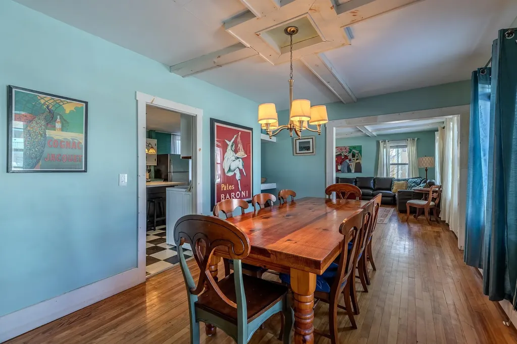 29 Pikes Falls Road Jamaica VT 05343