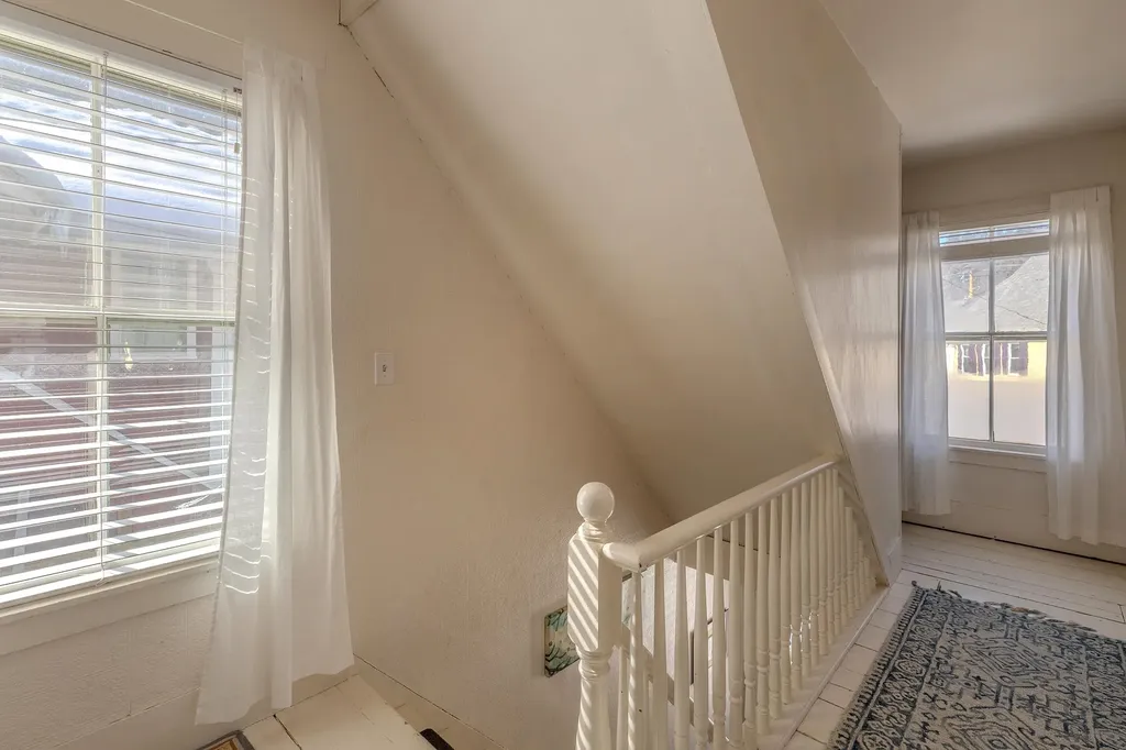 29 Pikes Falls Road Jamaica VT 05343