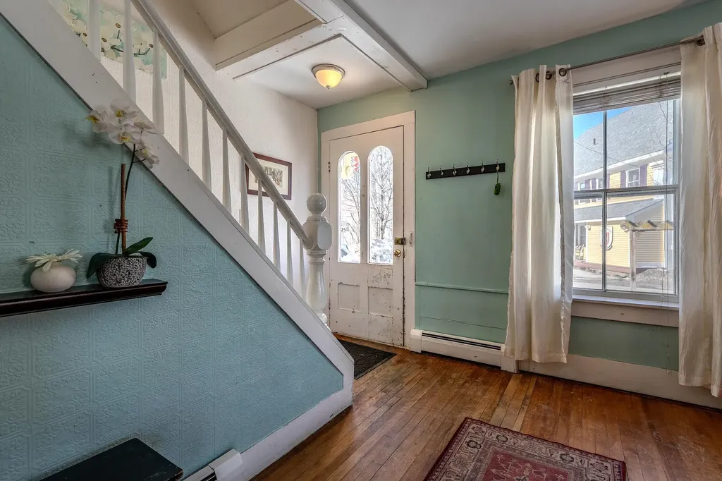 29 Pikes Falls Road Jamaica VT 05343