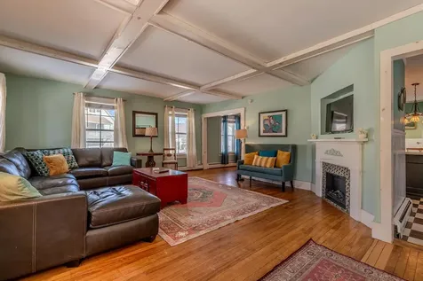 29 Pikes Falls Road Jamaica VT 05343