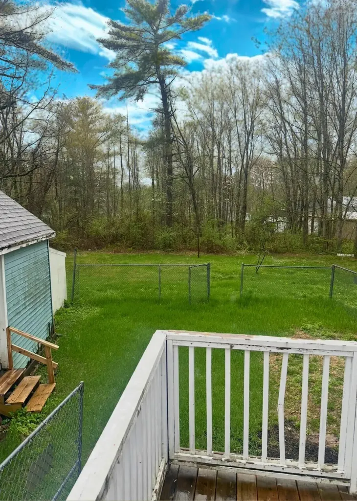 260 Charles Street Farmington NH 03835