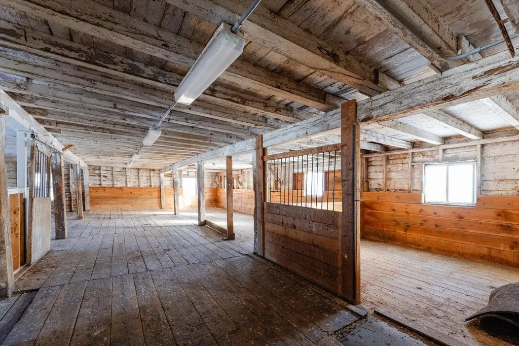 00 Middle Road Hancock NH 03449