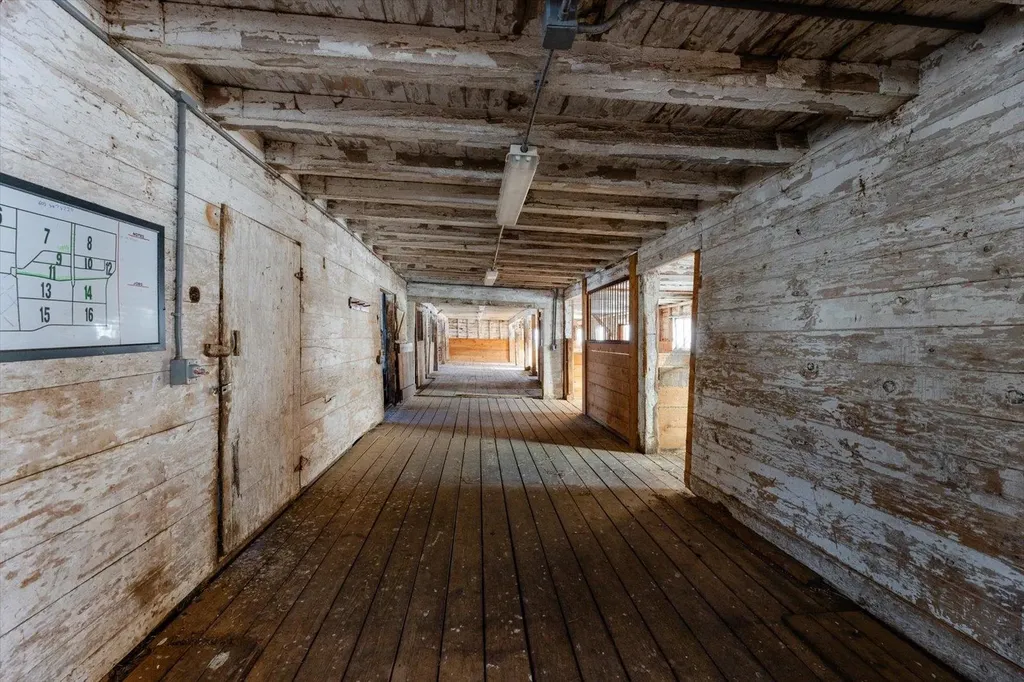 00 Middle Road Hancock NH 03449