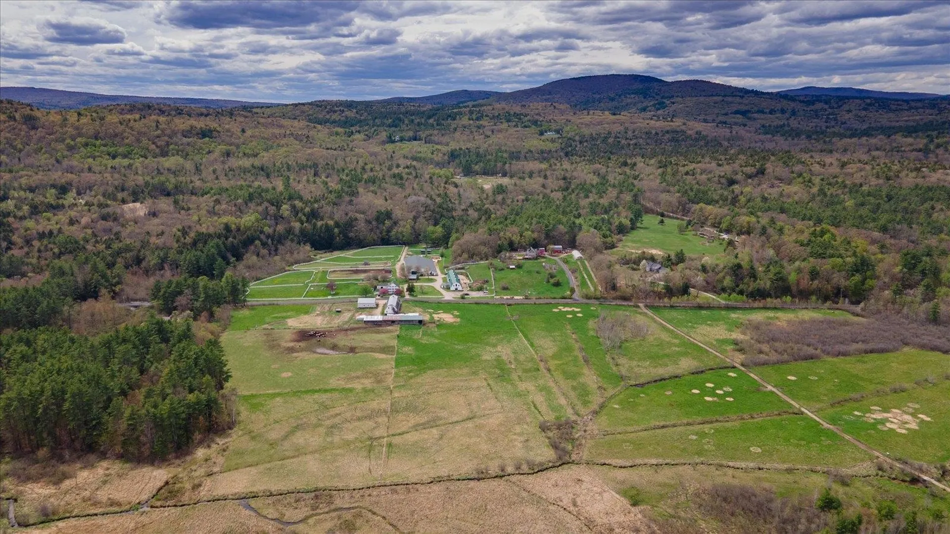 00 Middle Road Hancock NH 03449