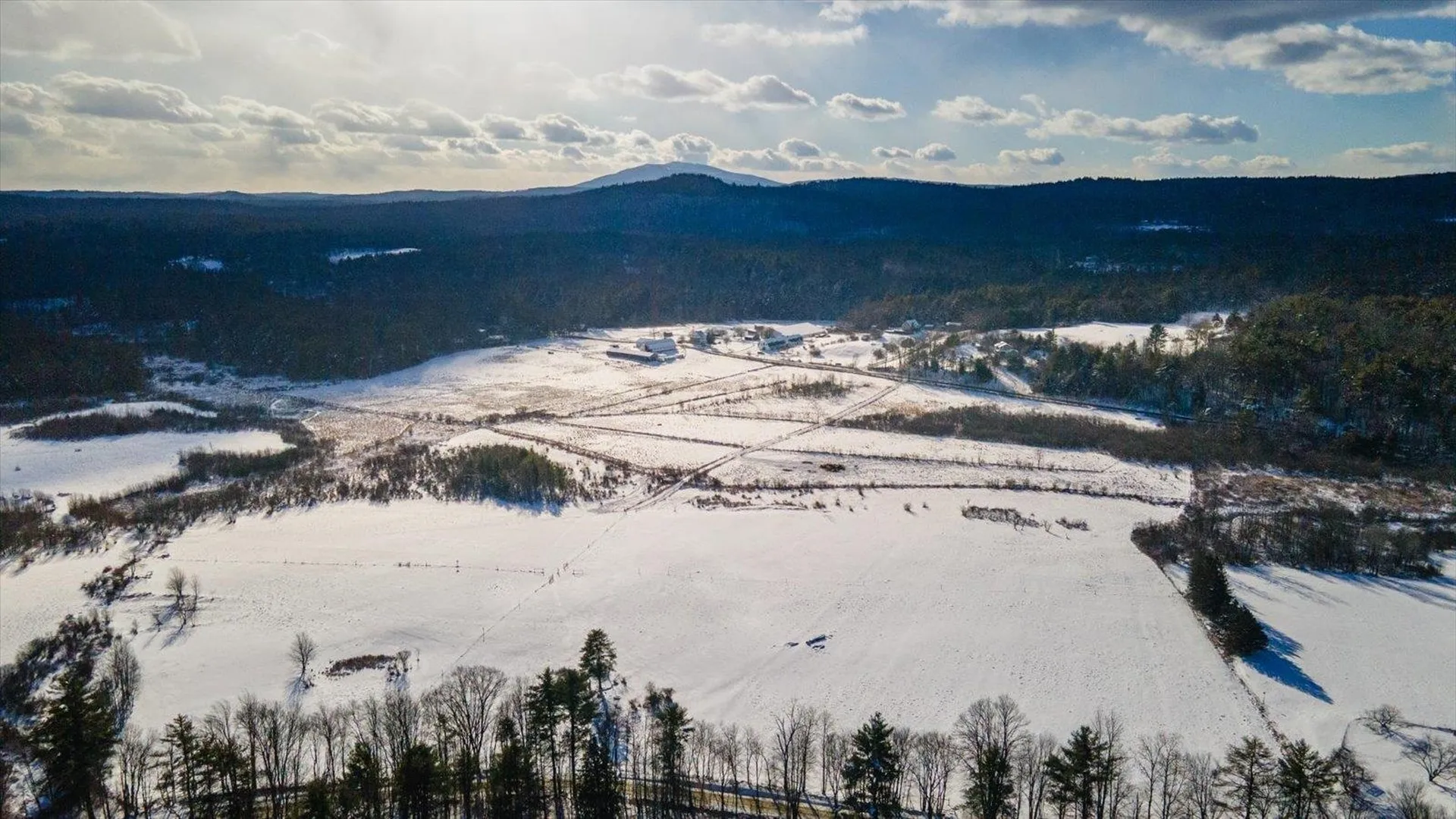 00 Middle Road Hancock NH 03449