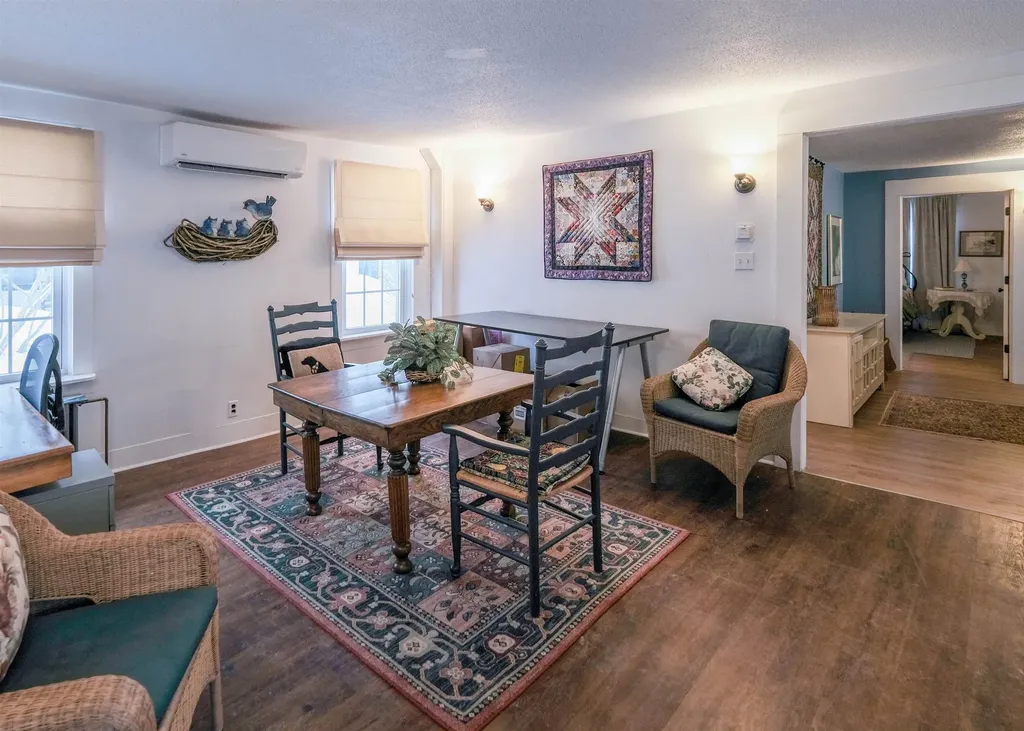 11 Pleasant Street Ludlow VT 05149