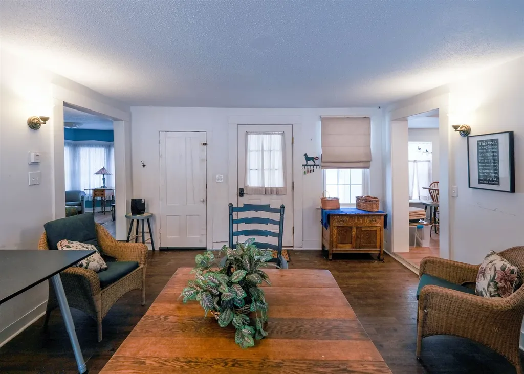 11 Pleasant Street Ludlow VT 05149