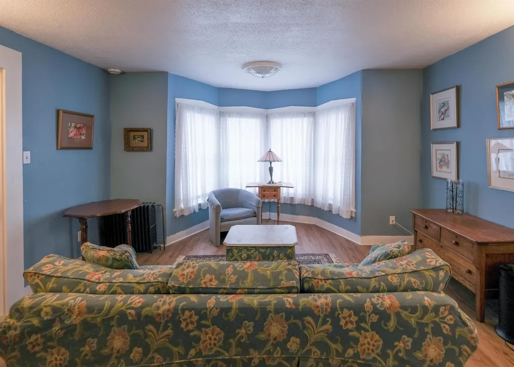 11 Pleasant Street Ludlow VT 05149