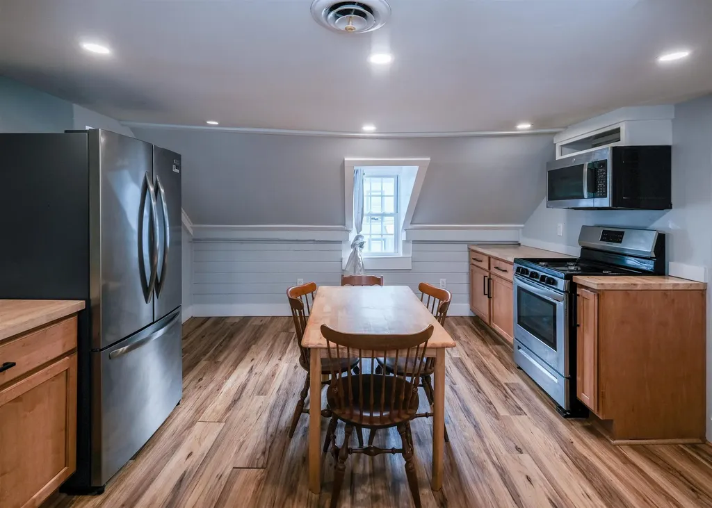 11 Pleasant Street Ludlow VT 05149