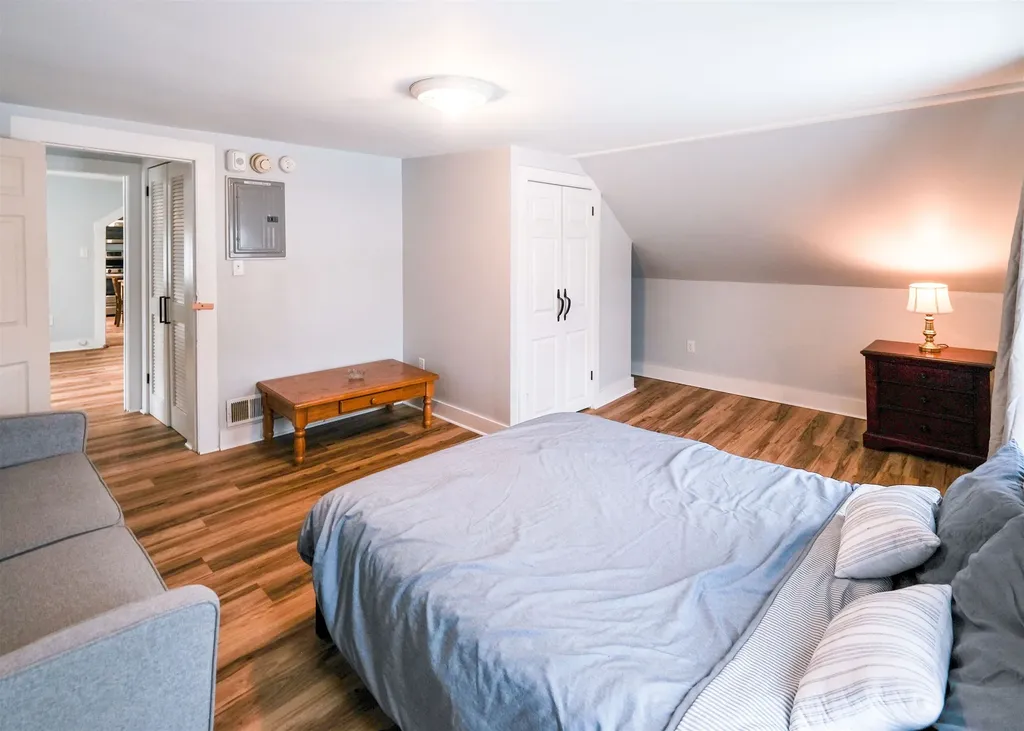 11 Pleasant Street Ludlow VT 05149