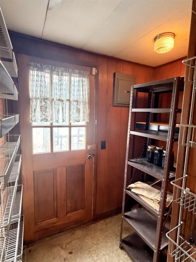 846 New Boston Road St. Johnsbury VT 05819