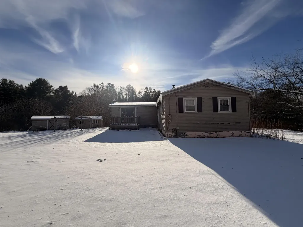 846 New Boston Road St. Johnsbury VT 05819
