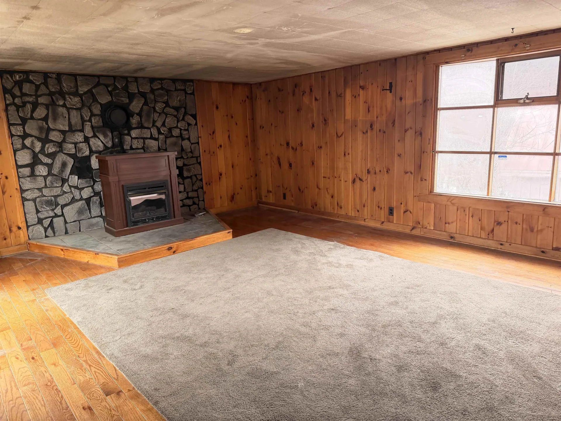 846 New Boston Road St. Johnsbury VT 05819