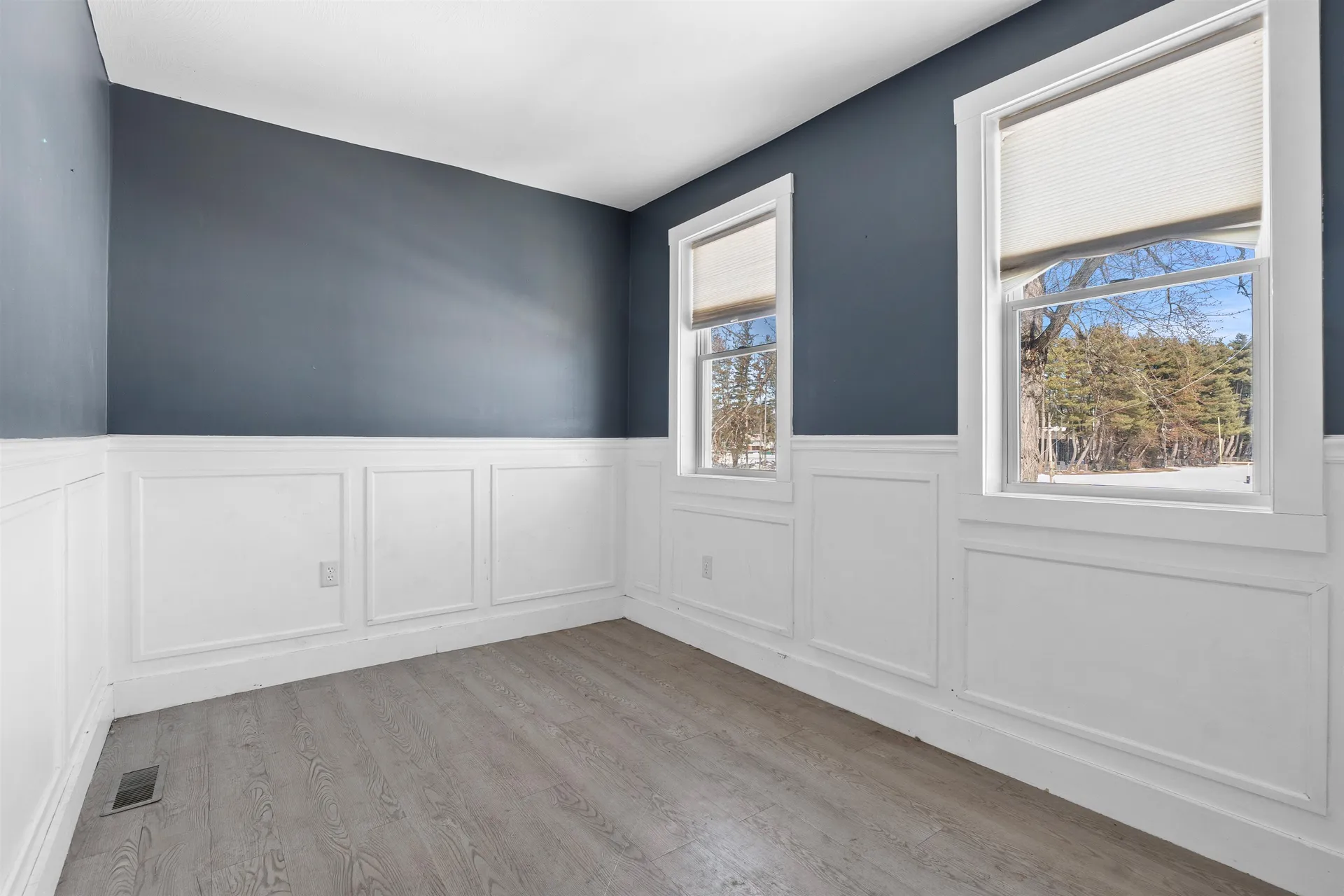 14 Artillery Lane Nashua NH 03064