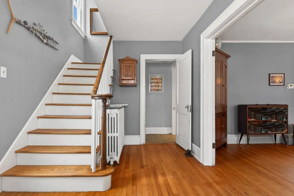 25 Seabury Street Rutland City VT 05701