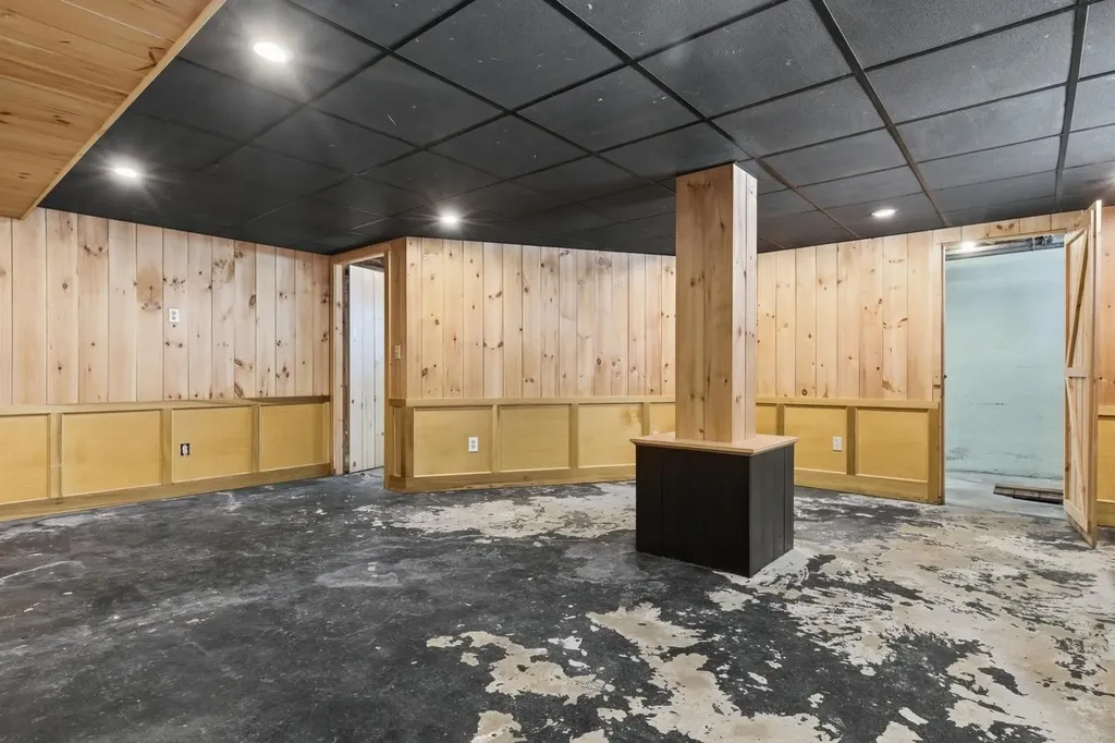 25 Seabury Street Rutland City VT 05701