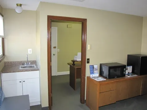 1100 Valley Street Manchester NH 03103