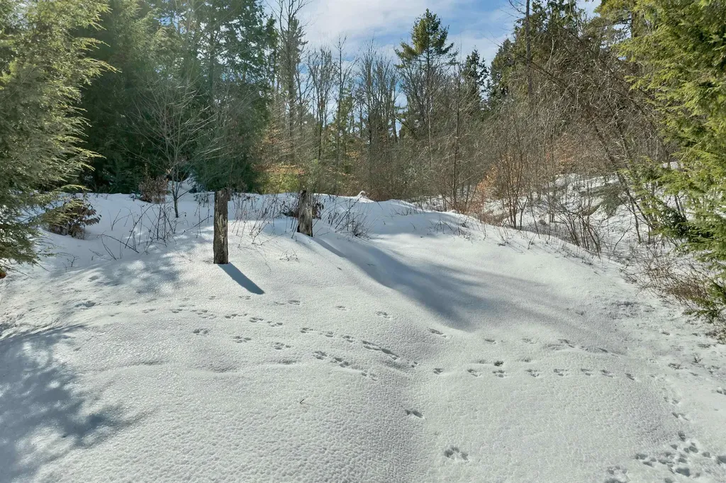 23 Pappas Road Claremont NH 03743