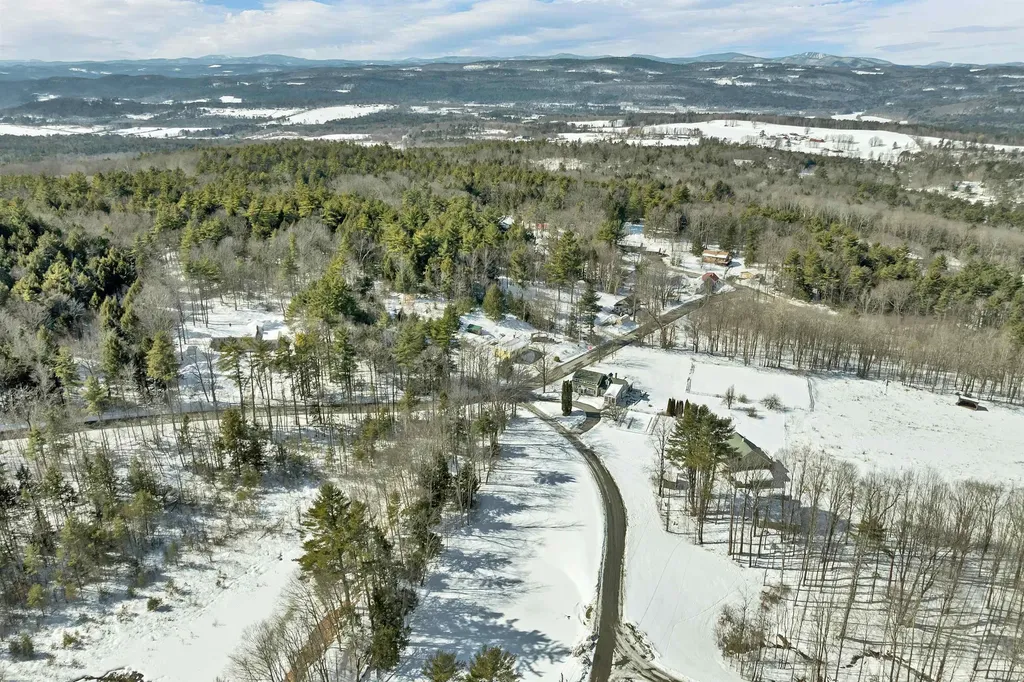 23 Pappas Road Claremont NH 03743