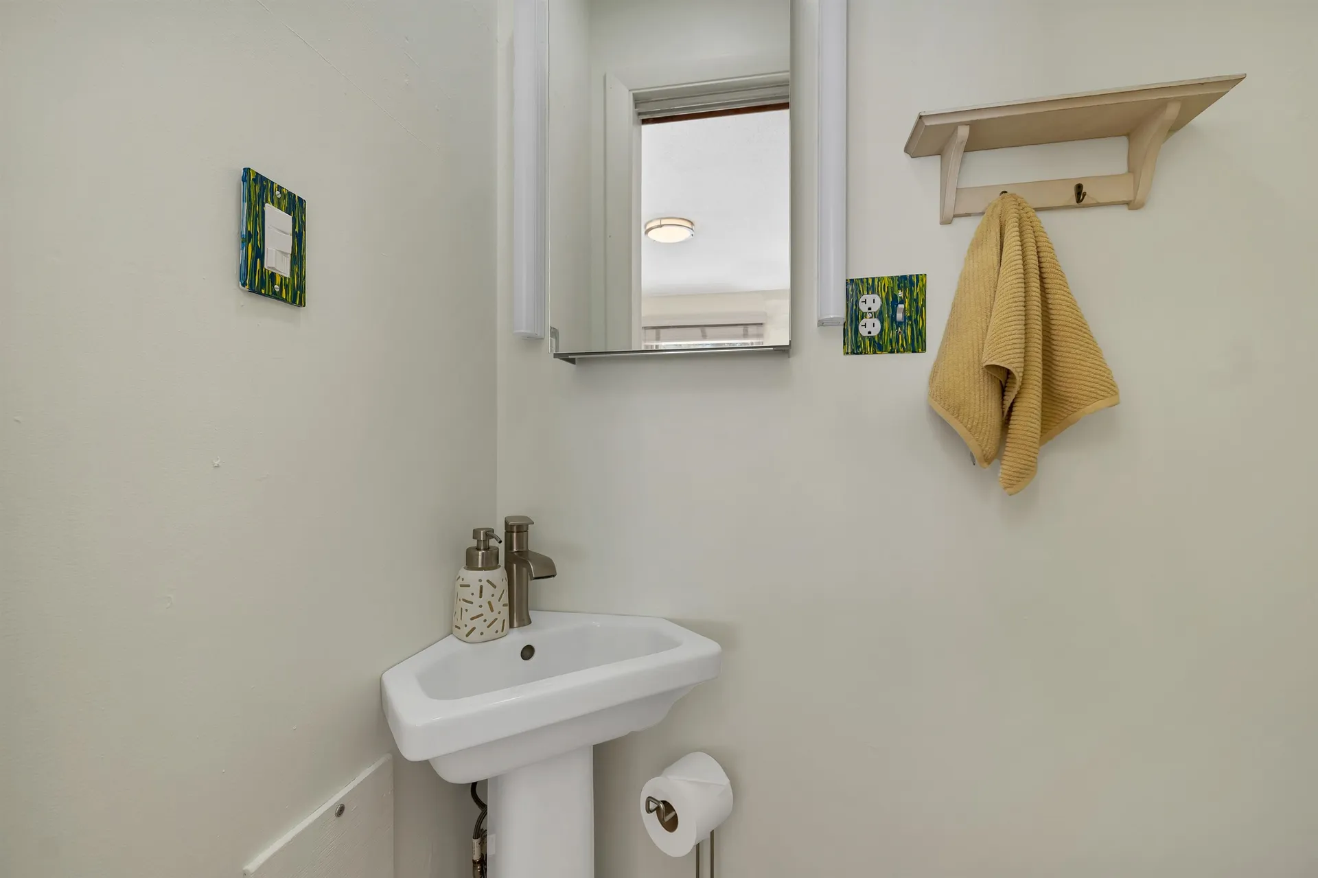 23 Pappas Road Claremont NH 03743