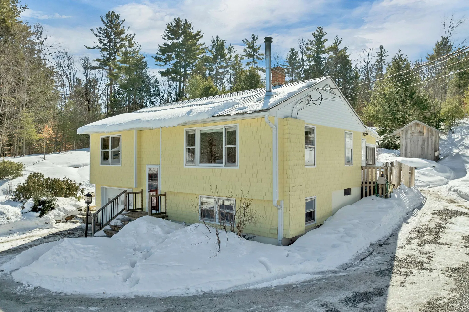 23 Pappas Road Claremont NH 03743