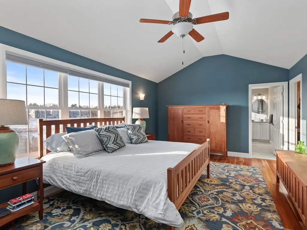 98 Sommerfield Avenue South Burlington VT 05403