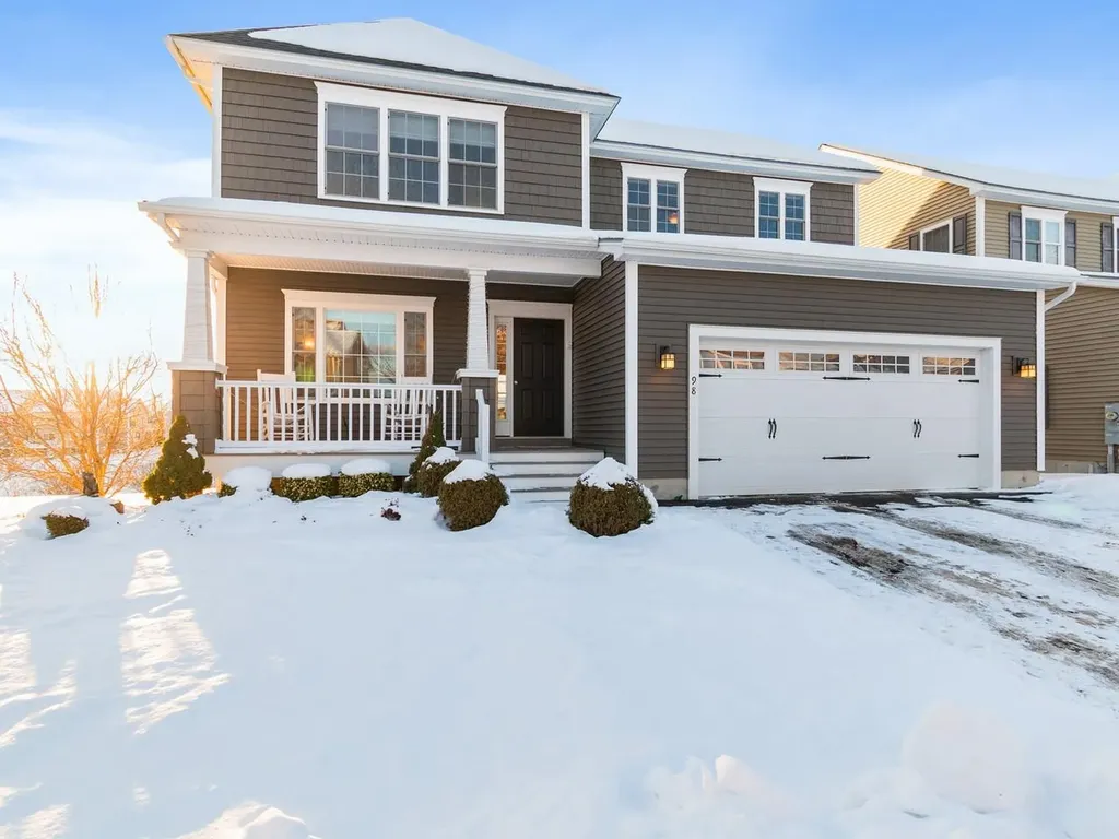 98 Sommerfield Avenue South Burlington VT 05403