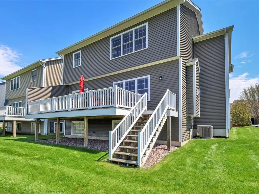 98 Sommerfield Avenue South Burlington VT 05403